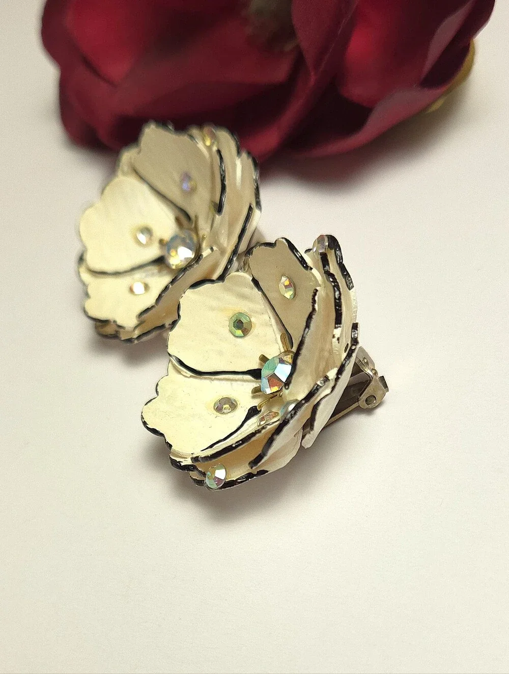 Vintage Handmade Acrylic Flower Petal Aurora Borealis Crystal Earrings Clip On